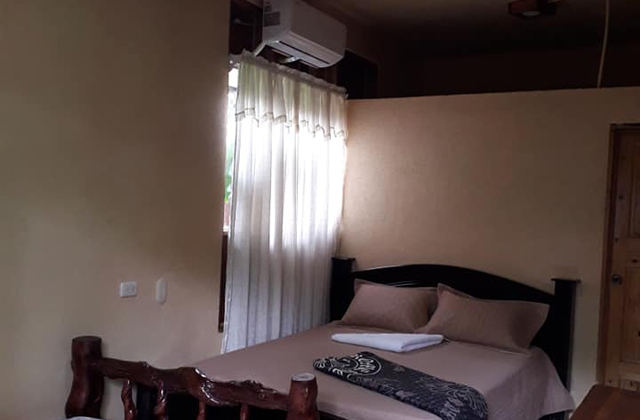  Iguanitas Lodge Boca Tapada 